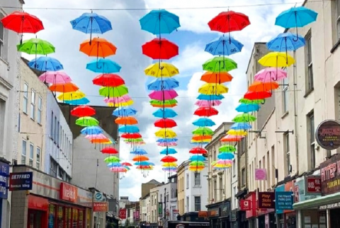 Iconic Umbrella Project comes to Cheltenham for the first time